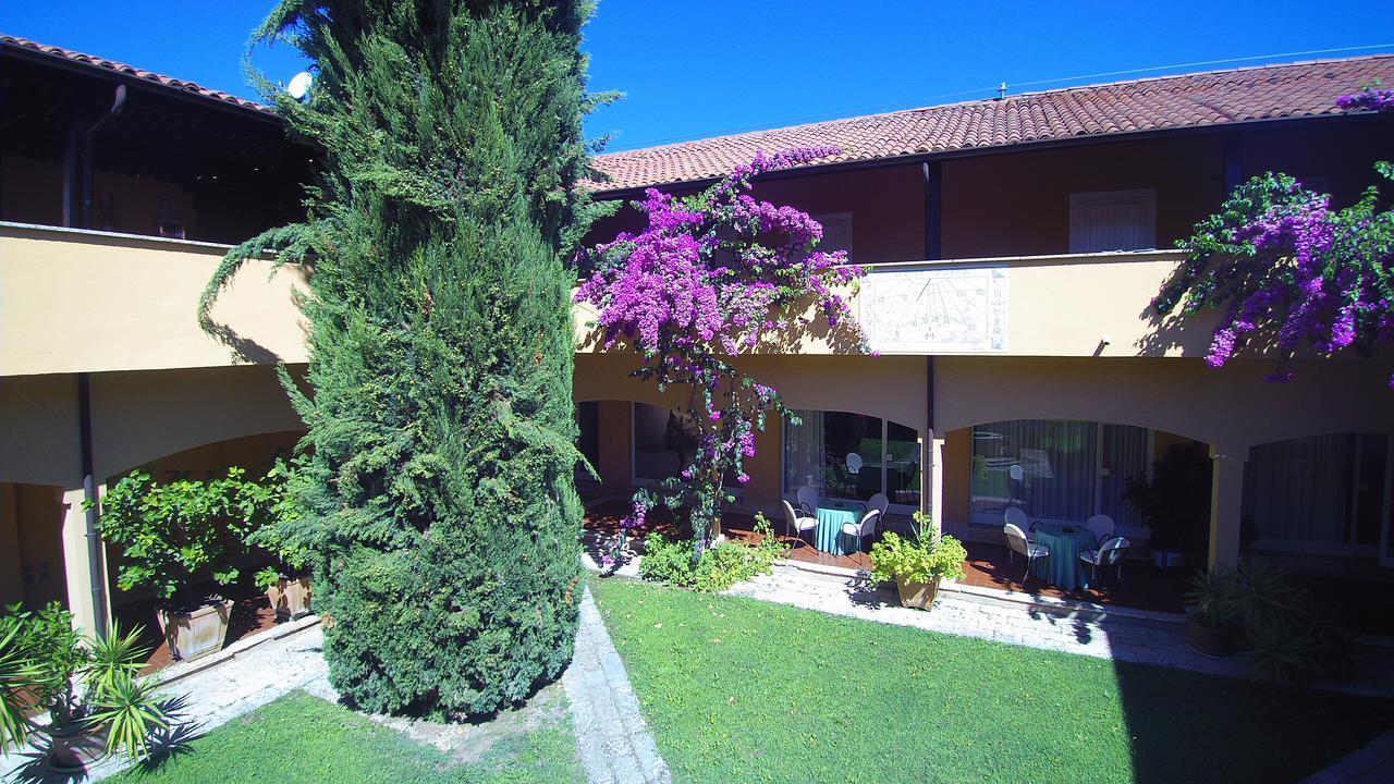 West Garda Hotel Padenghe sul Garda Dış mekan fotoğraf